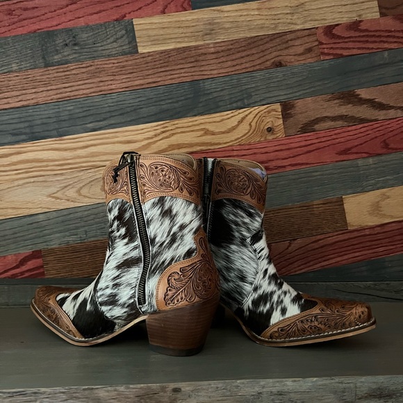 💯Hand Tooled Leather Genuine Cowhide Women Bootie Boot Boho Western Shoe ankle - Picture 12 of 16